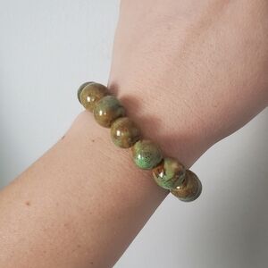 Elegant Stone Green and Brown Beaded Stretch Bracelet Emerald